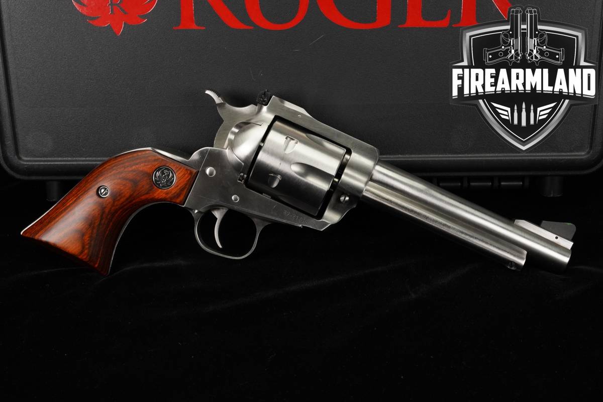 Ruger New Model Super Blackhawk 44 Rem Mag 5.5" Satin Stainless +ORIG CASE