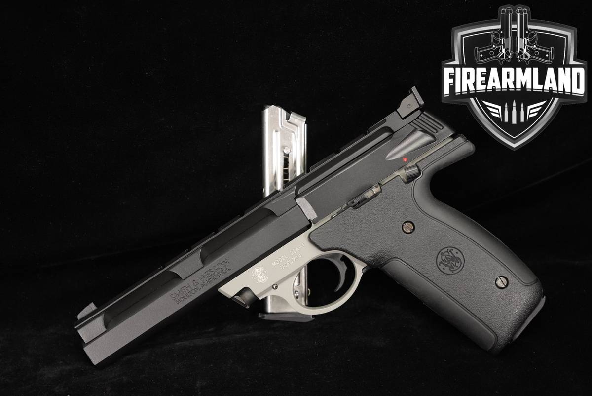 Smith & Wesson Model 22A-1 S&W 22LR 5.5" M22A 22-A +2 MAGS