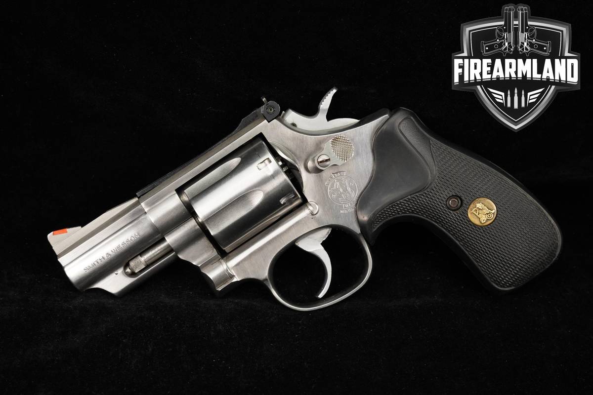 Smith & Wesson S&W Model 66-3 Combat Magnum 357Magnum 2.5" DA/SA Revolver
