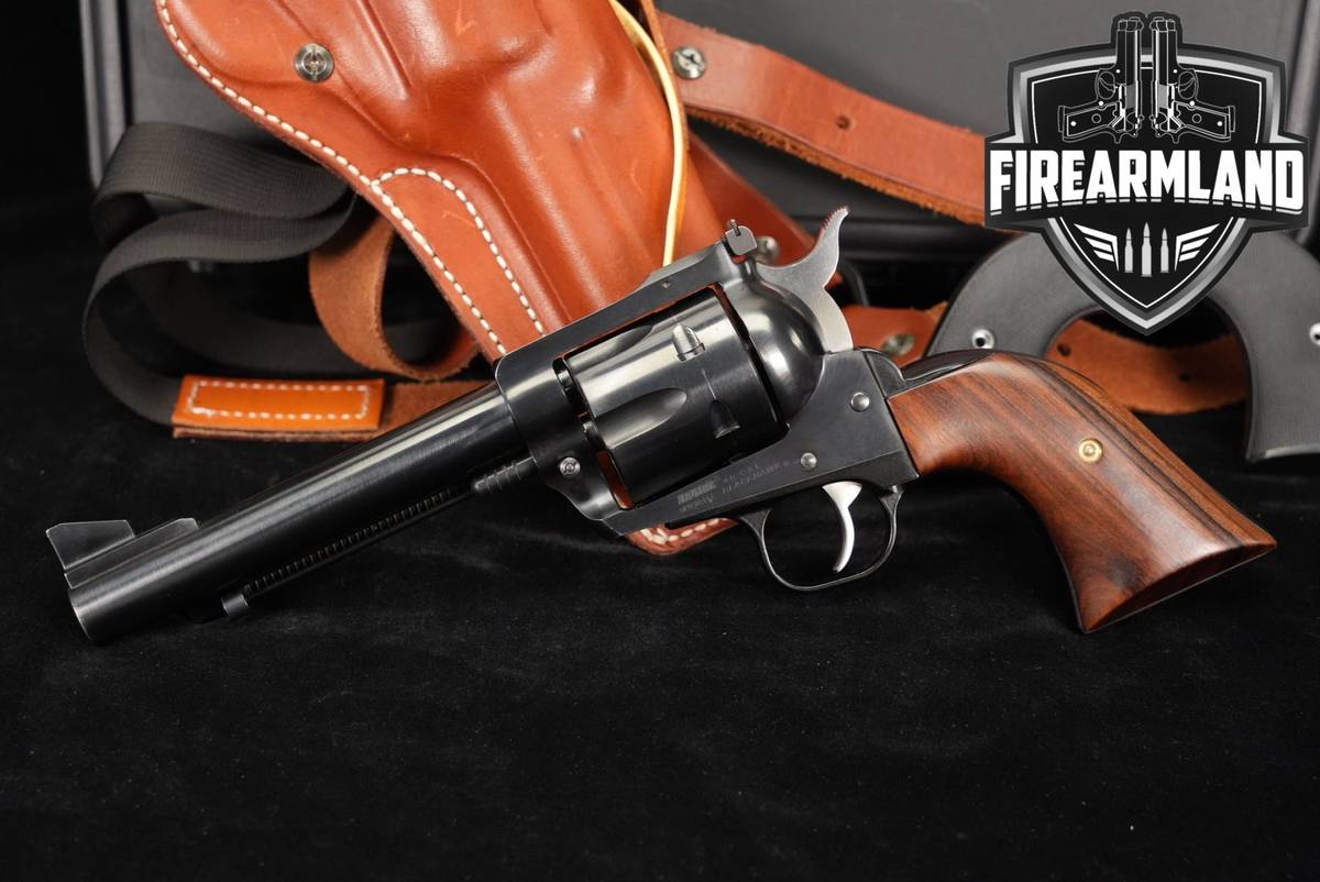 Ruger New Model Blackhawk 45 Colt 5.5" Blued +ORIG CASE & HOLSTER