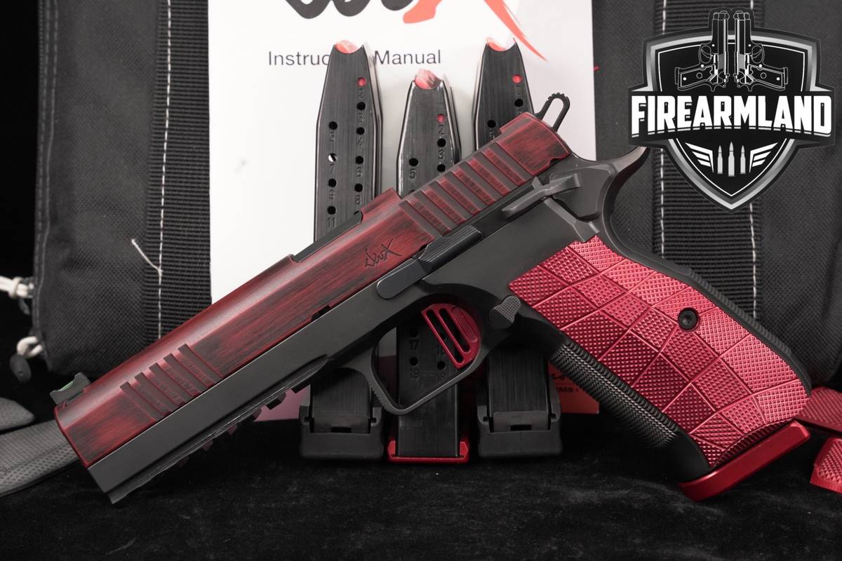 Dan Wesson DWX Full Size 9mm OR Two-Tone Red & Black +4 MAGS & ORIG CASE