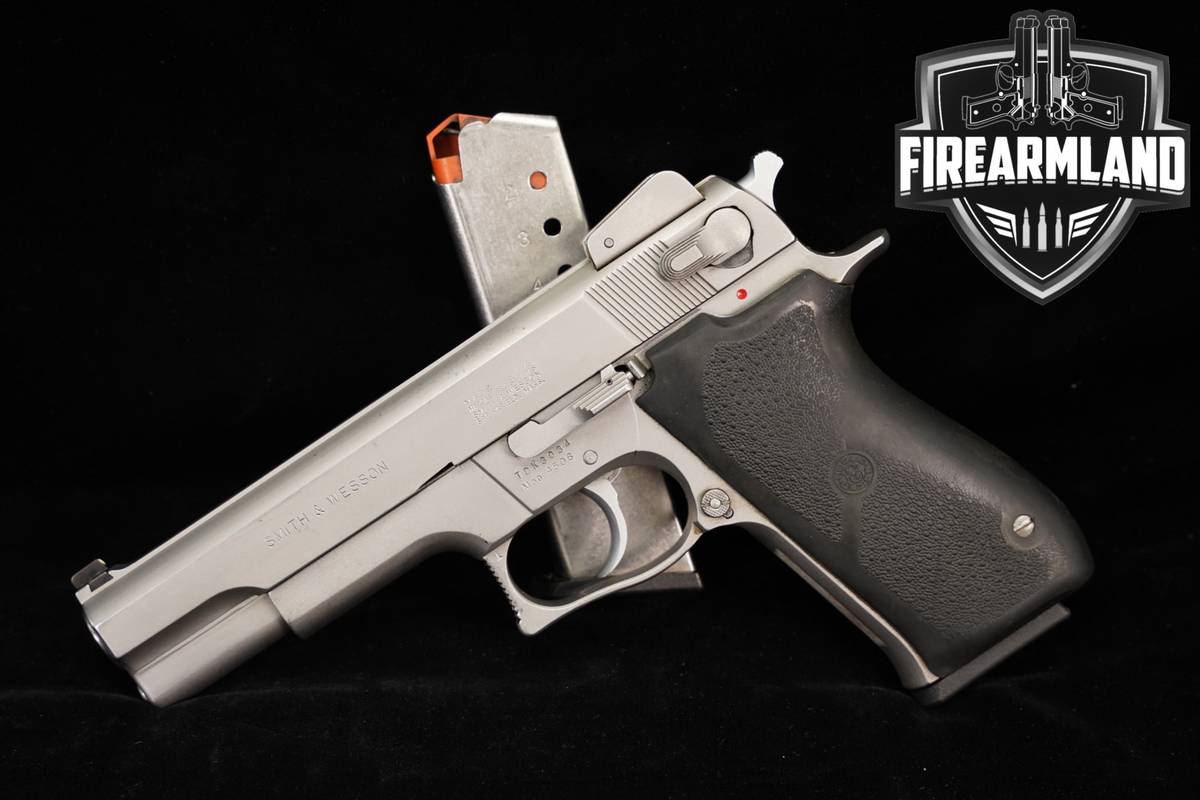 Smith & Wesson Model 4506 3rd Gen S&W 45 ACP 5" Satin Stainless +2 MAGS
