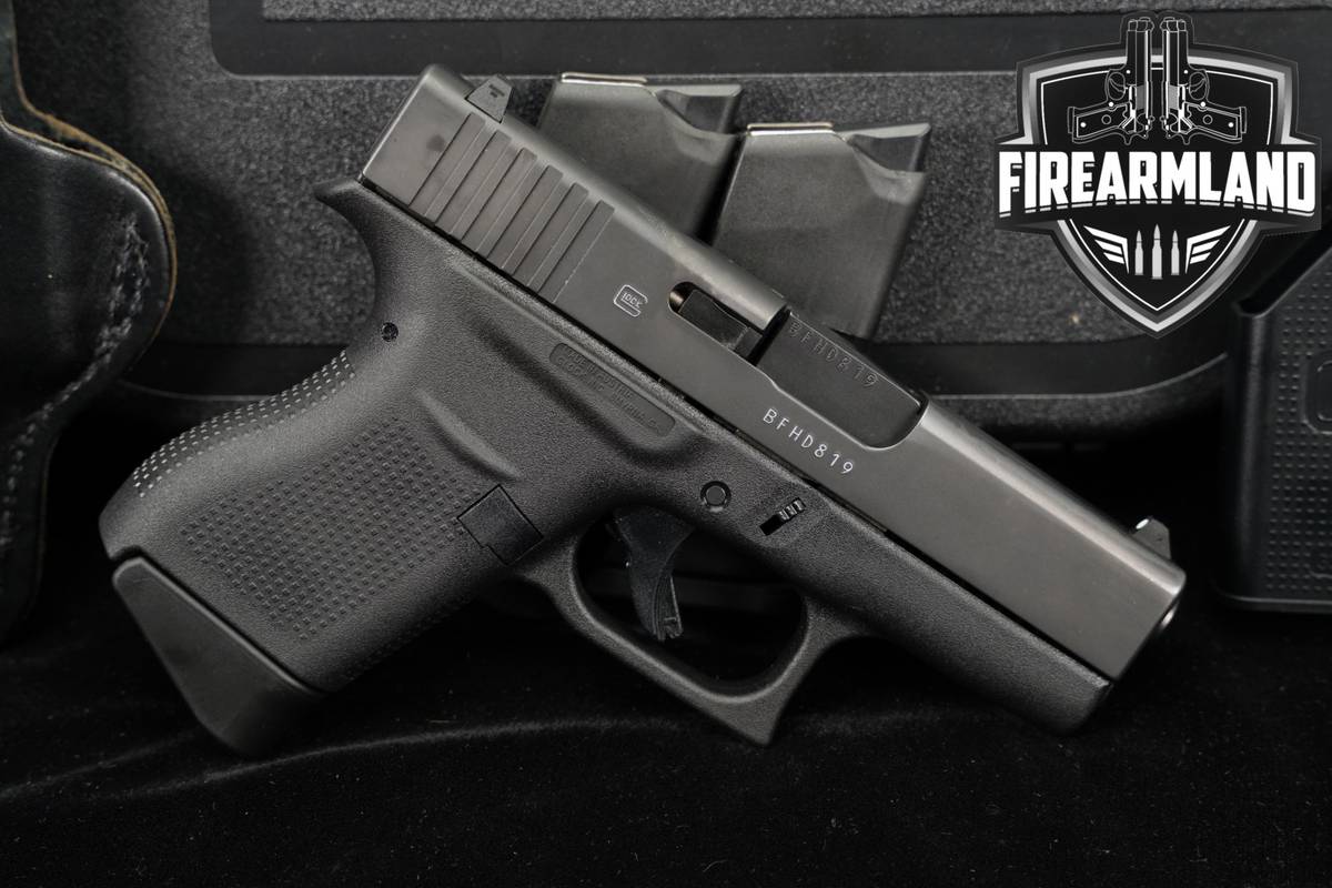Glock 43 G43 9mm 3.41 +3 MAGS, ORIG CASE & HOLSTER