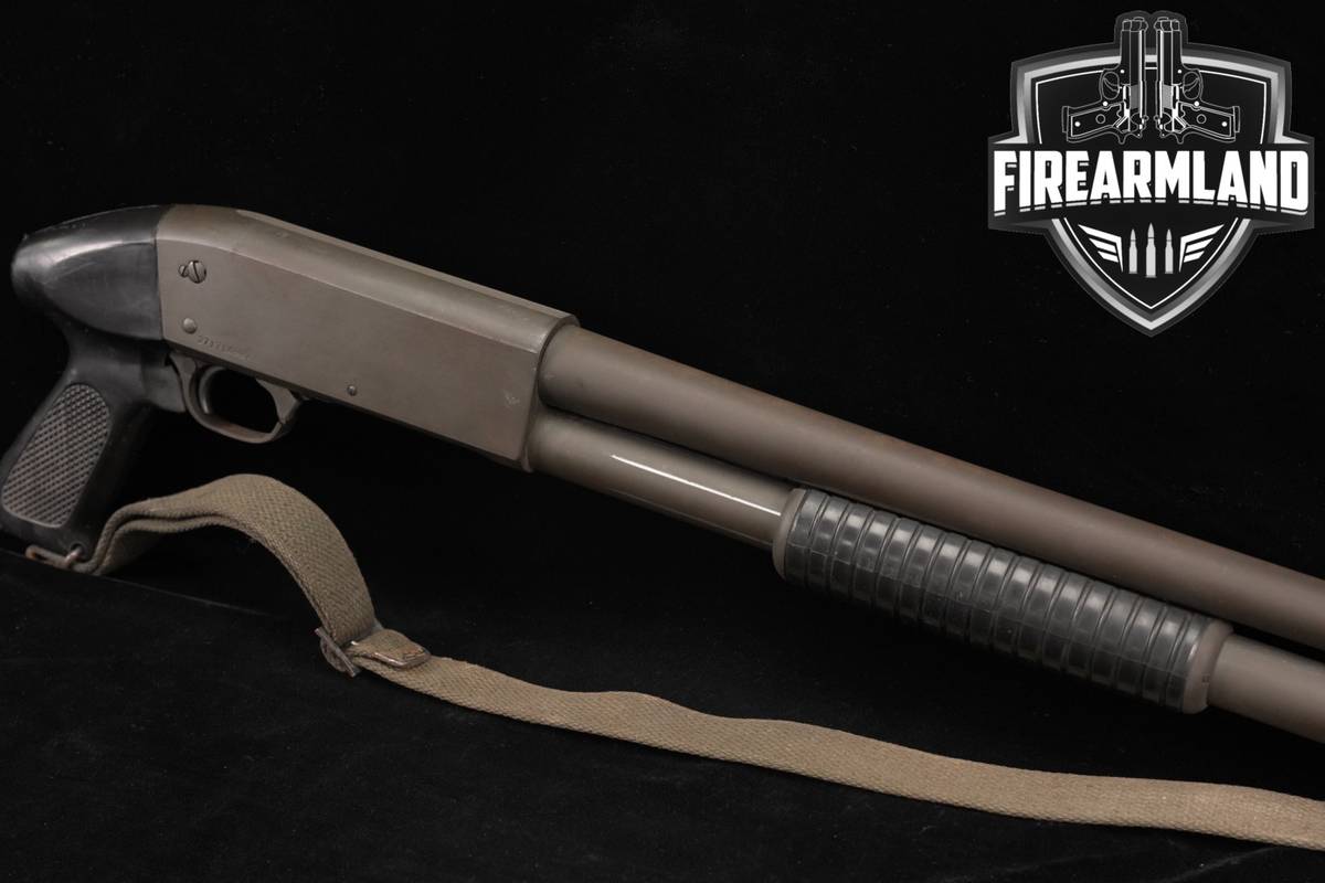 1981 Ithaca Model 37 Featherlight 12-Gauge 20" Parkerized & Synthetic M37